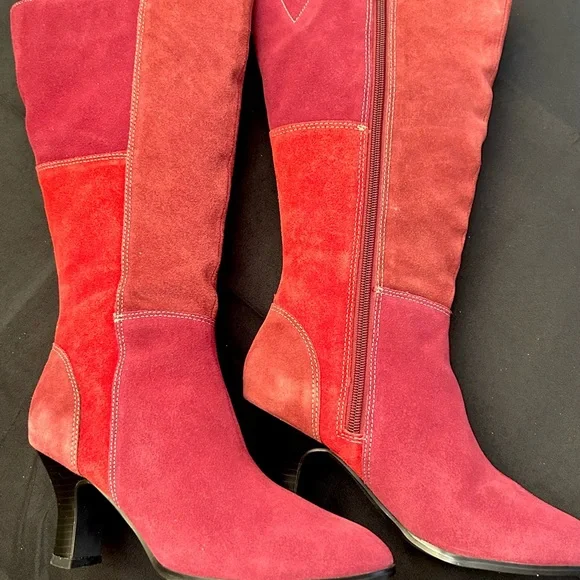 AJ Valenci Sueded Leather Tall Boots ❤️ 2.5’ Heel - Sz. 7 ~ Zippered - BNWT - Picture 2 of 6